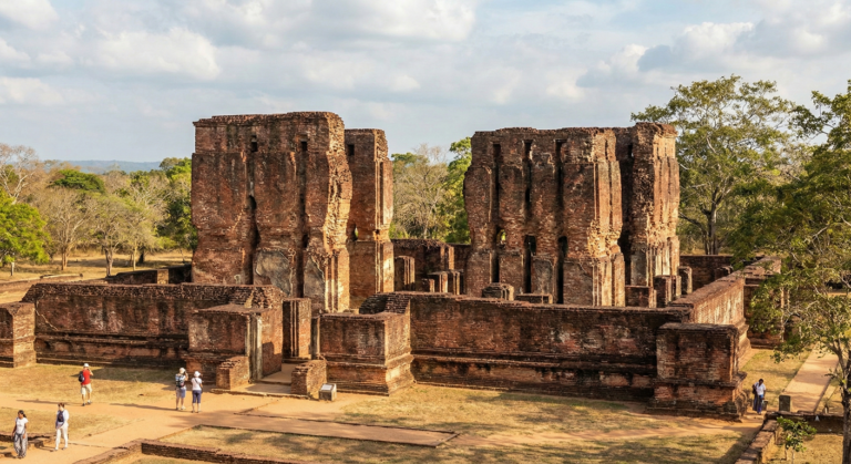 Royal Palace of King Parakramabahu Intereor view