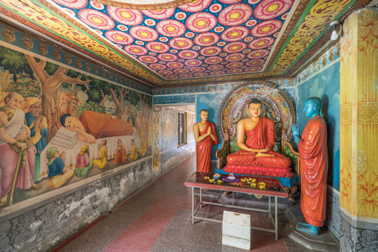 Dhowa_Temple1