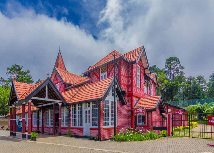Nuwara eliya post office 6