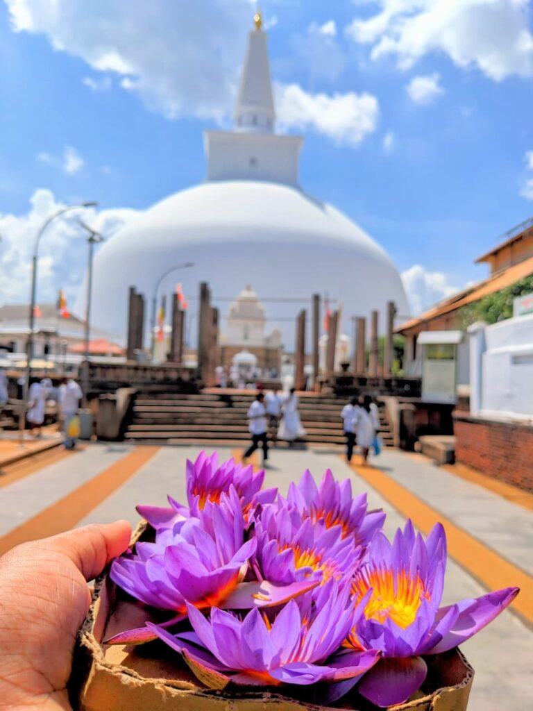 Ruwanwelisaya Stupa