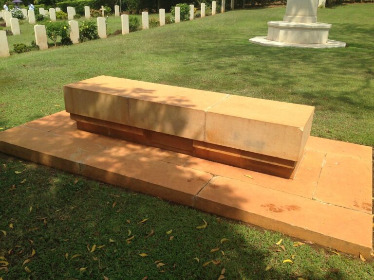 trincomalee-war-cemetery (2)