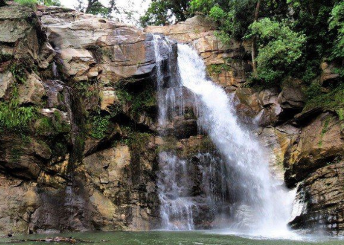 Elle Wala Waterfall4