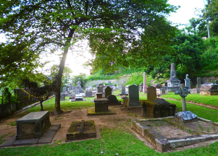 Garrison-Cemetery4
