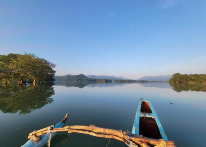 Loggal Oya Reservoir2