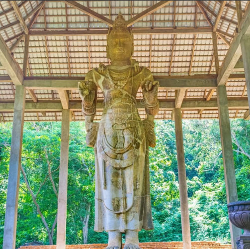 Maligavila Buddha Statue1