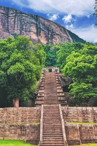 Yapahuwa Rock Fortress3