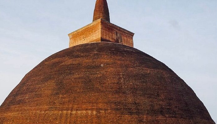 abhayagiri-dagaba