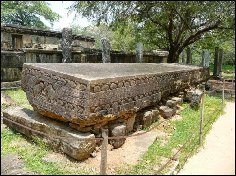 ancient2