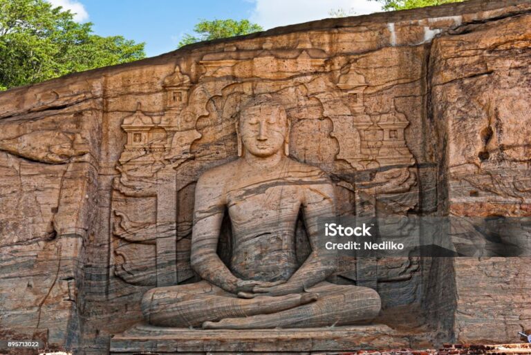 Buddha statue of king Parakramabahu,Polonnaruwa, Sri Lanka, Ceylon.
