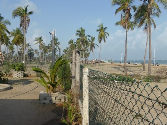 pesalai-beach-view-hotel