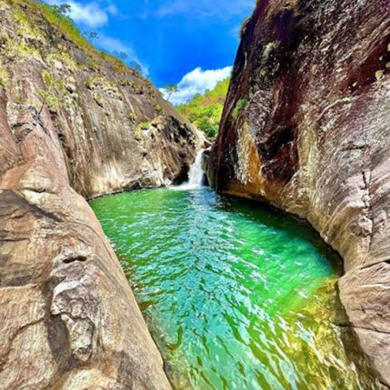 Pahanthudawa Waterfall