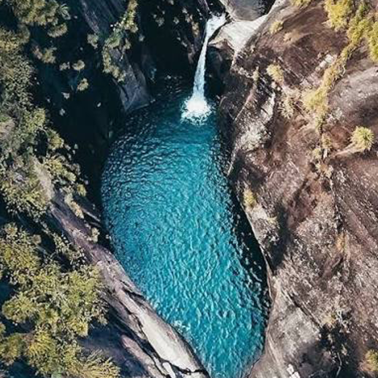 Pahanthudawa Waterfall